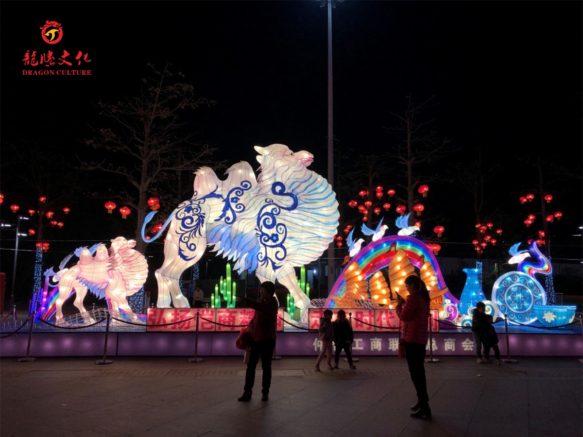 Folk lanterns