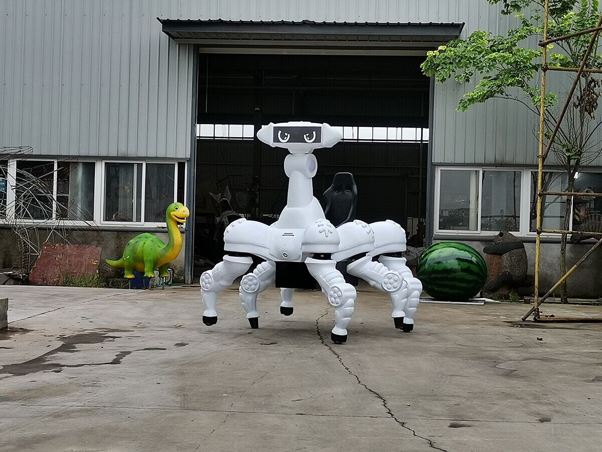 日本机器人餐厅-女警机器人 (4)